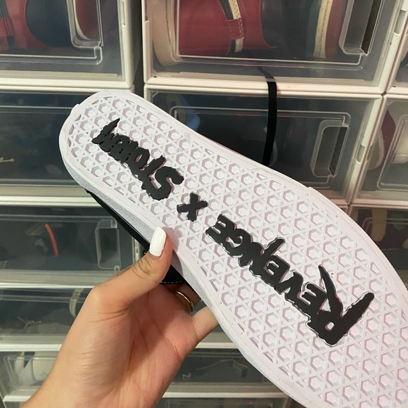 Revenge x Storm SIZE 10 - Picture 3 of 4